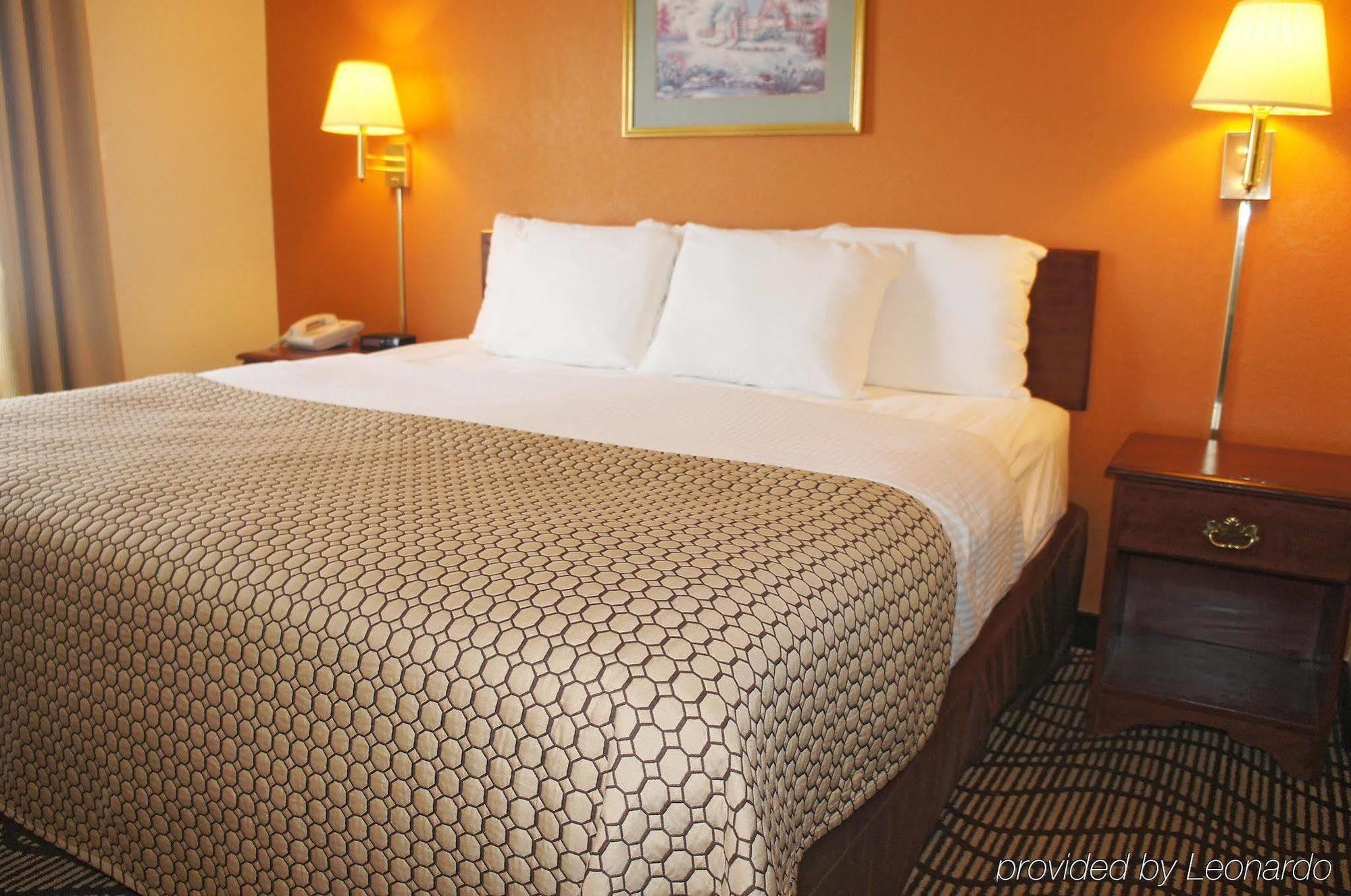 La Quinta Inn & Suites By Wyndham Peru Starved Rock St Park Zewnętrze zdjęcie